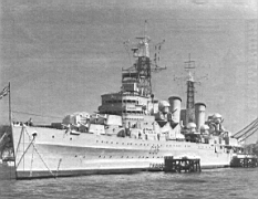 01.jpg: Крейсер «Белфаст» на вечной стоянке на Темзе.