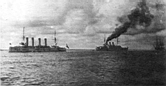 06.jpg: Крейсер  «Баян»  и  броненосец «Пересвет» на Балтике,  1903 г.
