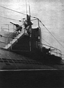 02.jpg: Рубка гвардейской субмарины С-56, установленной в качестве мемориала на набережной Владивостока.