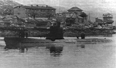 30.jpg: Подводная лодка С-103 в Кольском заливе.