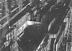 05.jpg: Корпус «Вэнгарда» на стапеле, 2 октября 1941 г.