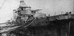 16.jpg: «Пенелопа» в ходе ремонта, 1940 г.