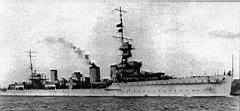 v03.jpg: HMS Emerald в начальный период службы. 1926 год