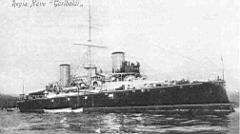 Крейсер «Джузеппе Гарибальди» вскоре после вступления в строй.