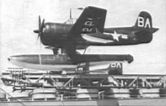 41.jpg: Гидросамолет SC-1 «Сихок» на катапульте «Айовы», 22 июня 1947 г.